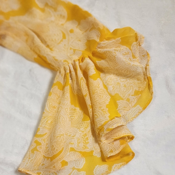 Calvin Klein Flowy Floral Yellow Dress, Size 14 - Picture 4 of 9